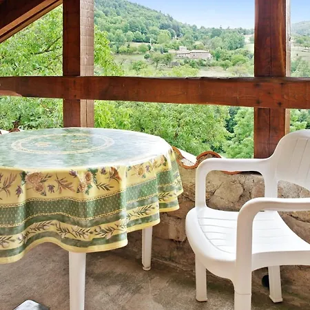 Maison Charmante A Avec Jardin Et Cheminee * Saint-Basile