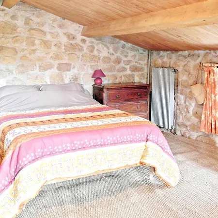 Maison Charmante A Avec Jardin Et Cheminee *