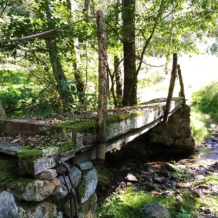 Maison Charmante A Avec Jardin Et Cheminee